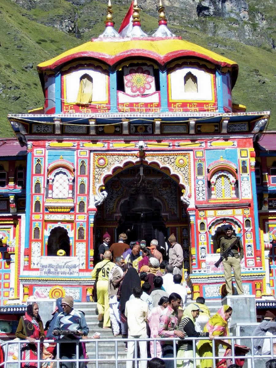 temple-Badrinath-Uttarakhand-India
